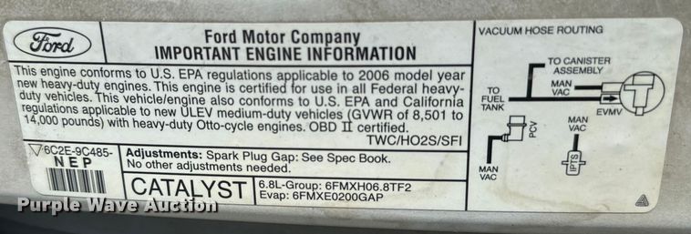 image for item IE9017 2006 Ford E350 Super Duty shuttle bus