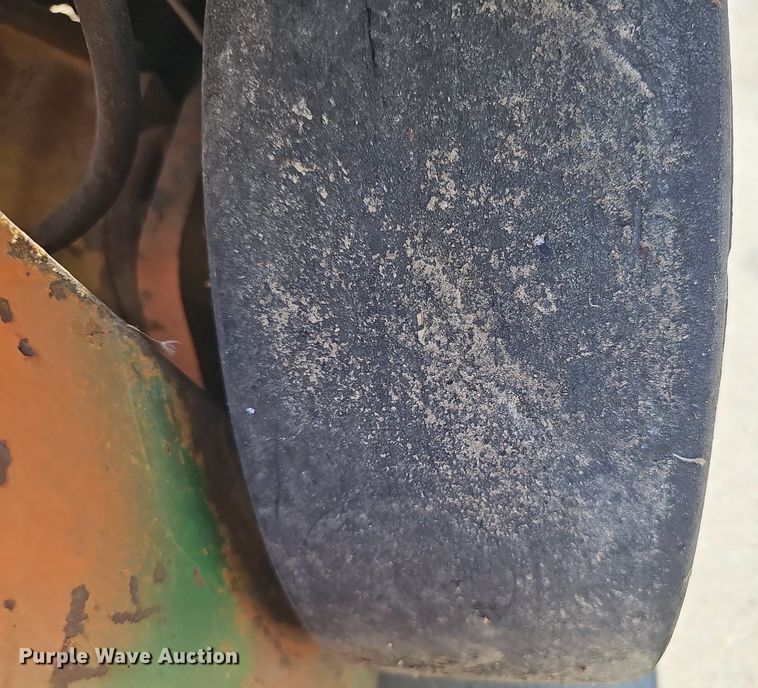 image for item IO9924 Toyota 40-3FGC20 forklift