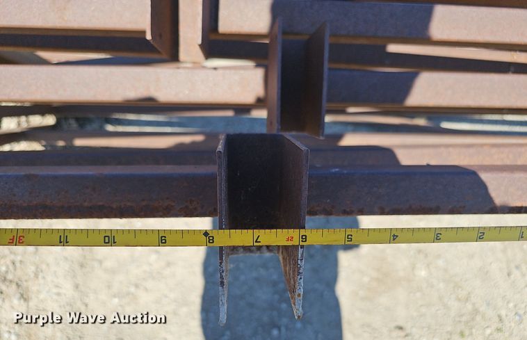 image for item IO9930 (5) metal trusses