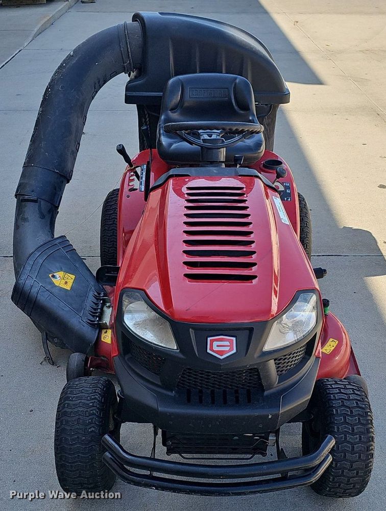 image for item IO9933 2014 Craftsman 247.203721 lawn mower