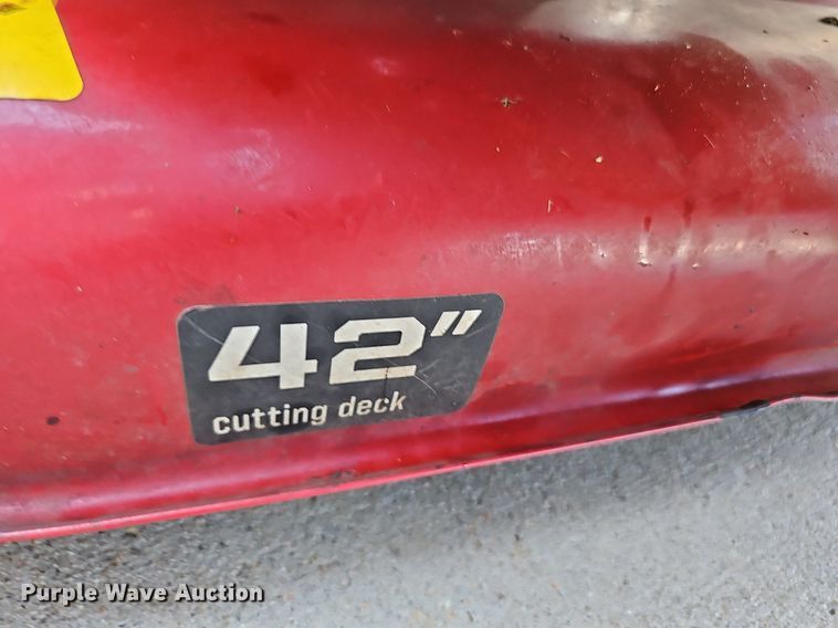 image for item IO9933 2014 Craftsman 247.203721 lawn mower