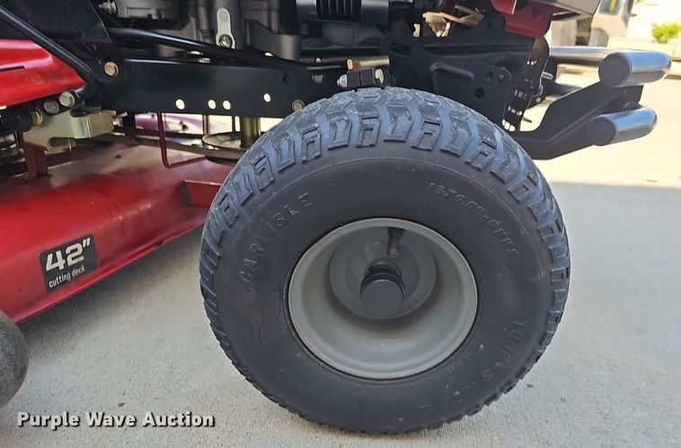 image for item IO9933 2014 Craftsman 247.203721 lawn mower