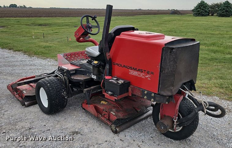 image for item IO9943 Toro  Groundmaster 3500D Sidewinder lawn mower