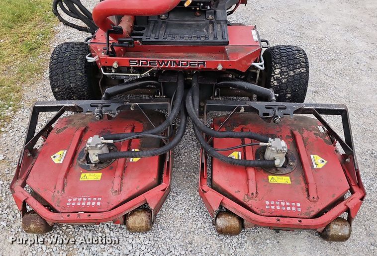 image for item IO9943 Toro  Groundmaster 3500D Sidewinder lawn mower