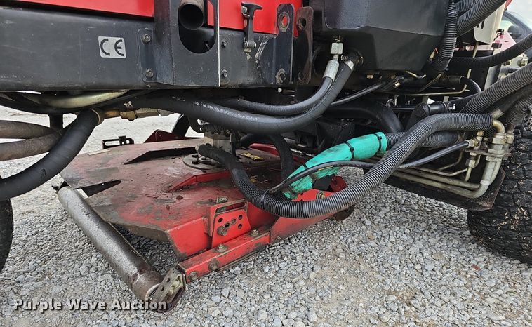 image for item IO9943 Toro  Groundmaster 3500D Sidewinder lawn mower