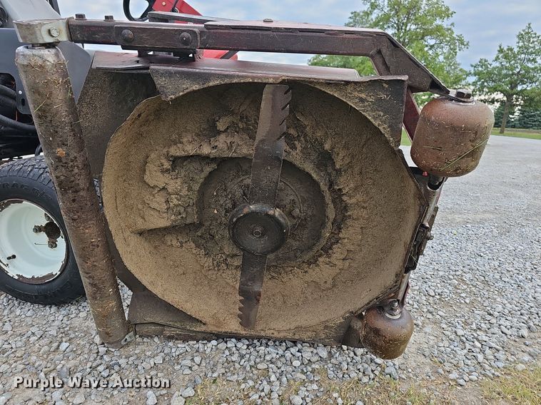 image for item IO9943 Toro  Groundmaster 3500D Sidewinder lawn mower