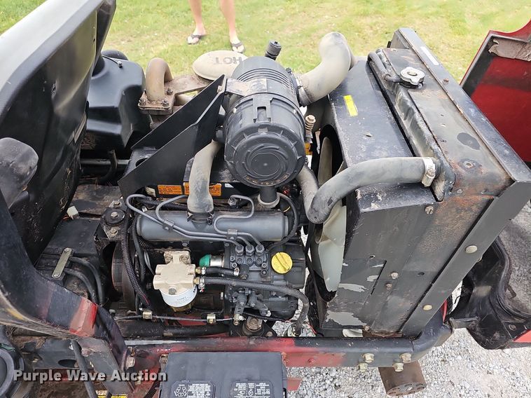 image for item IO9943 Toro  Groundmaster 3500D Sidewinder lawn mower