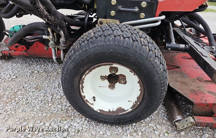 image for item IO9943 Toro  Groundmaster 3500D Sidewinder lawn mower