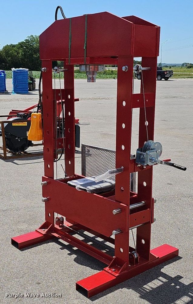 image for item IO9971 100 ton shop press