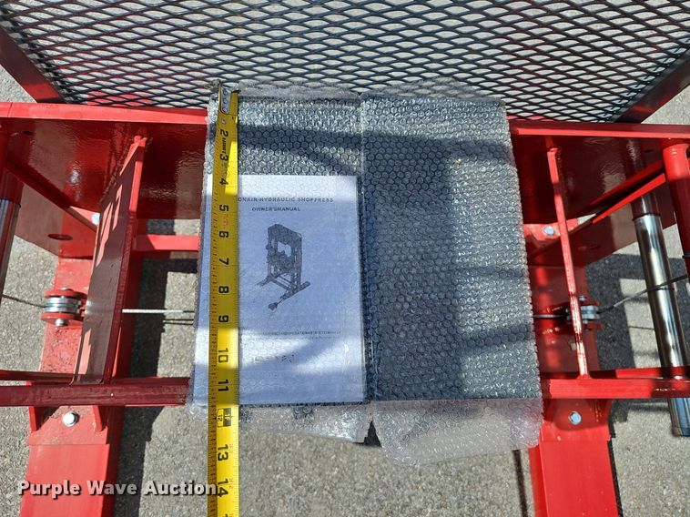 image for item IO9971 100 ton shop press