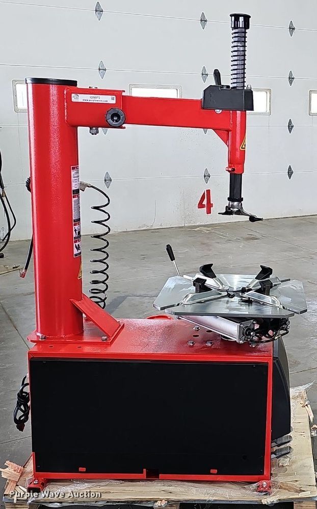 image for item IO9972 2024 Tyre Changer TC-26 tire machine
