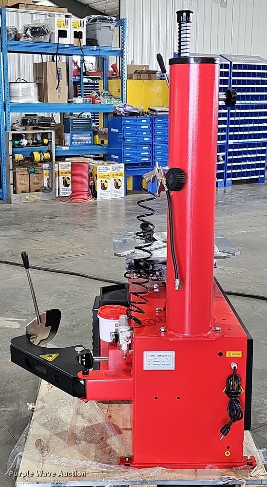 image for item IO9972 2024 Tyre Changer TC-26 tire machine