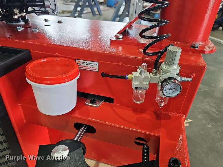 image for item IO9972 2024 Tyre Changer TC-26 tire machine