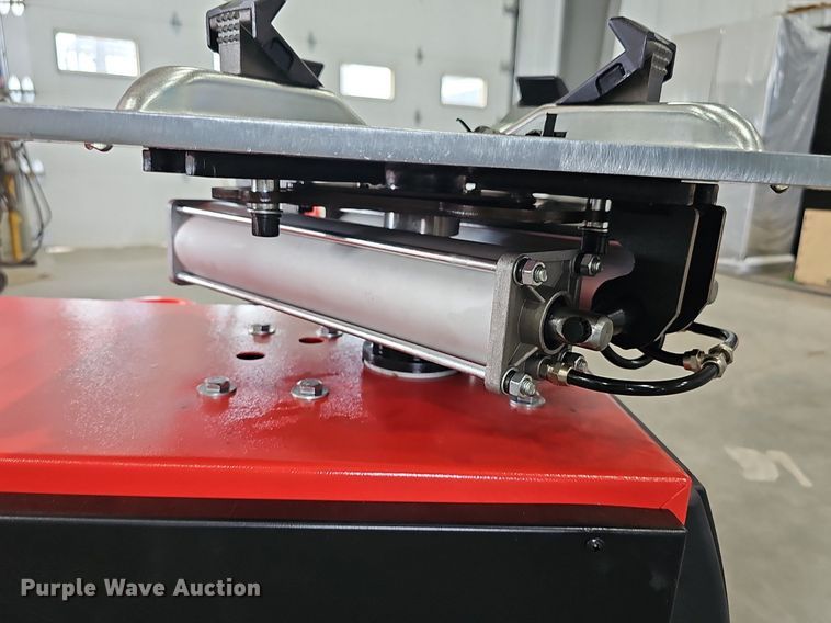 image for item IO9972 2024 Tyre Changer TC-26 tire machine