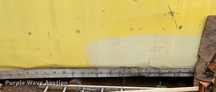 image for item JT9840 Box bed