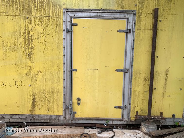 image for item JT9840 Box bed