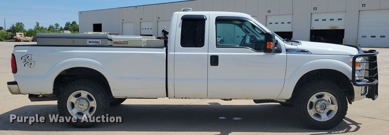 image for item KB9019 2016 Ford F250 Super Duty XLT SuperCab pickup truck