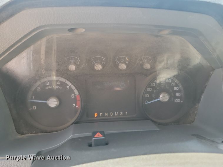 image for item KB9019 2016 Ford F250 Super Duty XLT SuperCab pickup truck