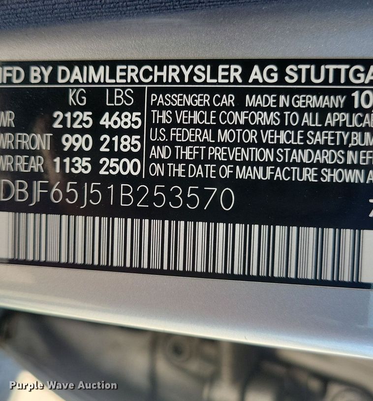 image for item KB9020 2001 Mercedes E320 