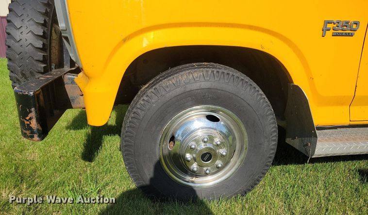 image for item KB9022 1985 Ford F350 pickup truck cab and chassis with tree spade