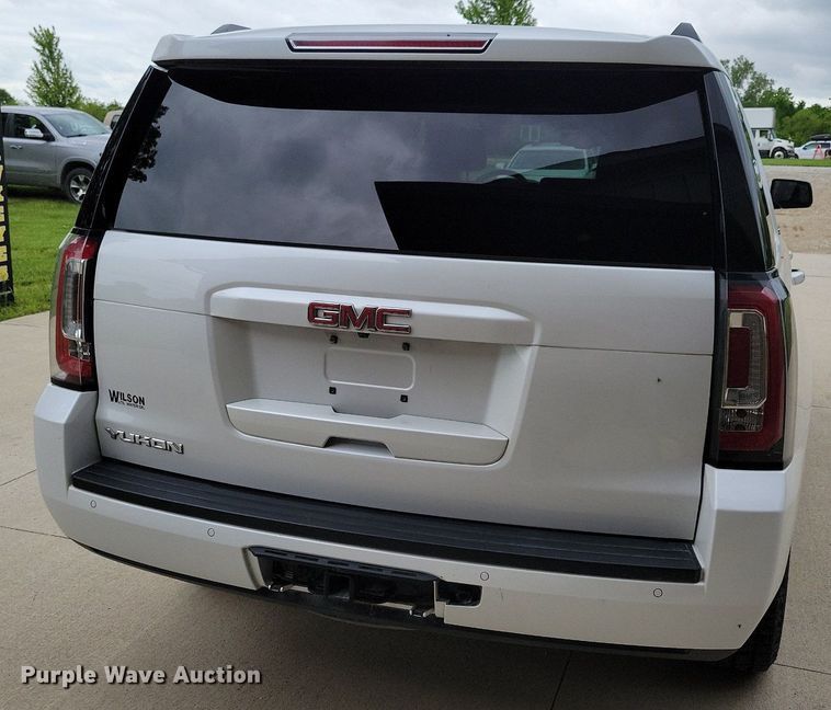 image for item KB9024 2017 GMC Yukon SUV