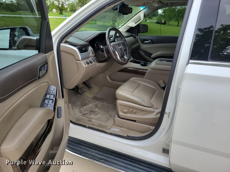 image for item KB9024 2017 GMC Yukon SUV
