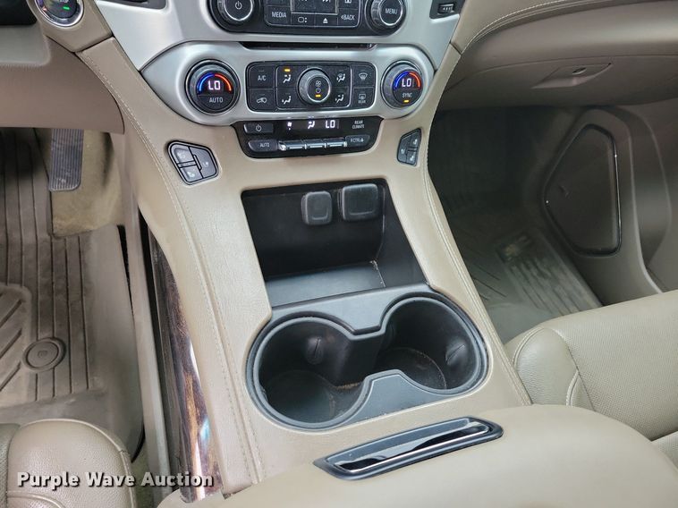 image for item KB9024 2017 GMC Yukon SUV