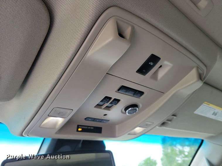 image for item KB9024 2017 GMC Yukon SUV
