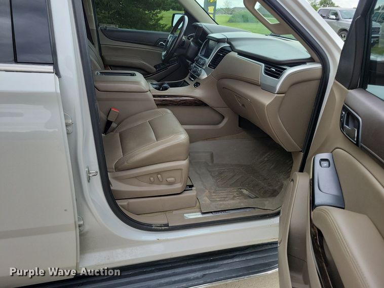 image for item KB9024 2017 GMC Yukon SUV