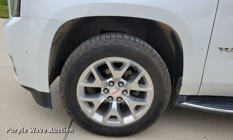 image for item KB9024 2017 GMC Yukon SUV