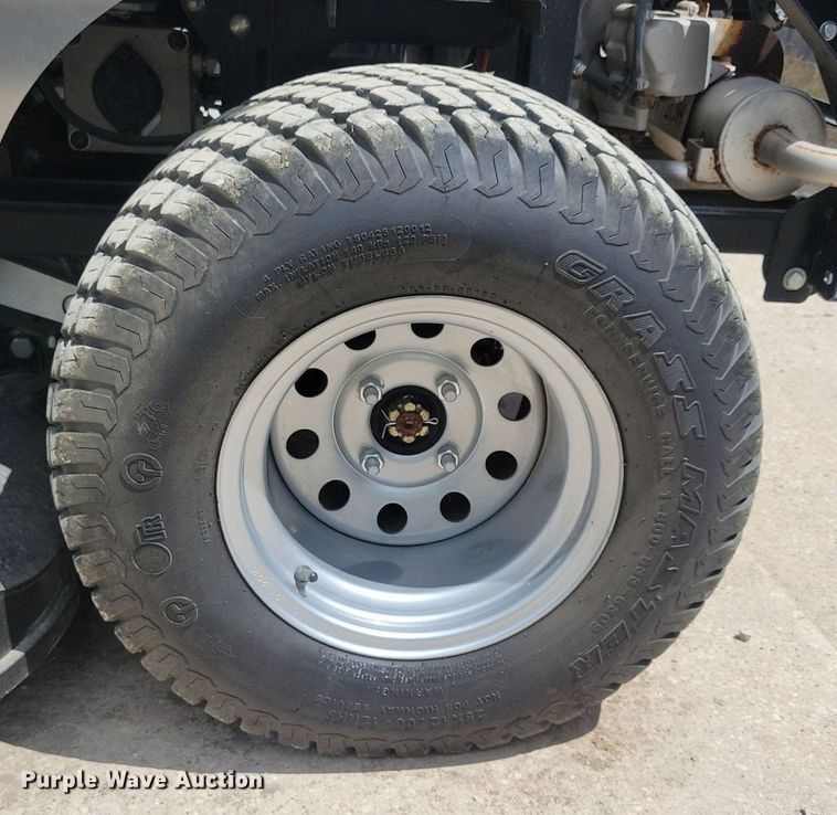 image for item KB9039 Dixie Chopper ZTR lawn mower