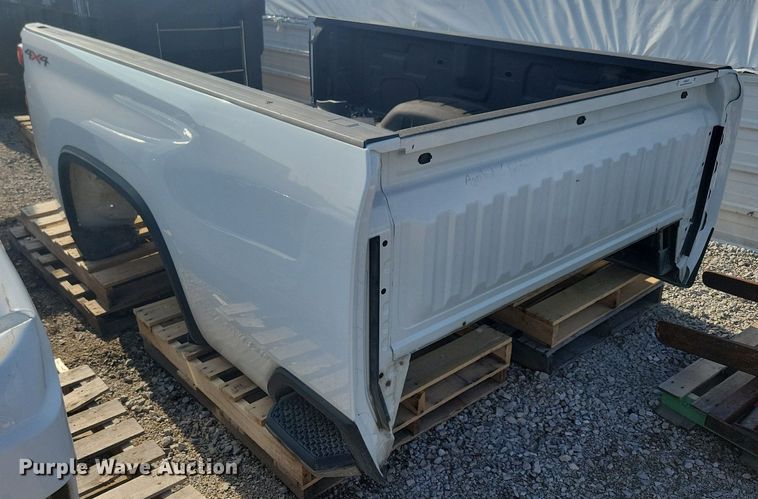 image for item KB9047 Chevrolet  Silverado HD pickup bed