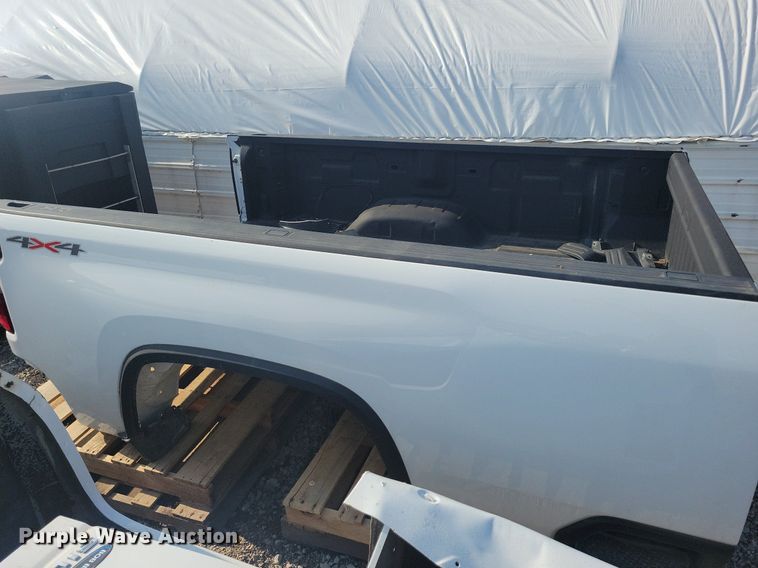 image for item KB9047 Chevrolet  Silverado HD pickup bed