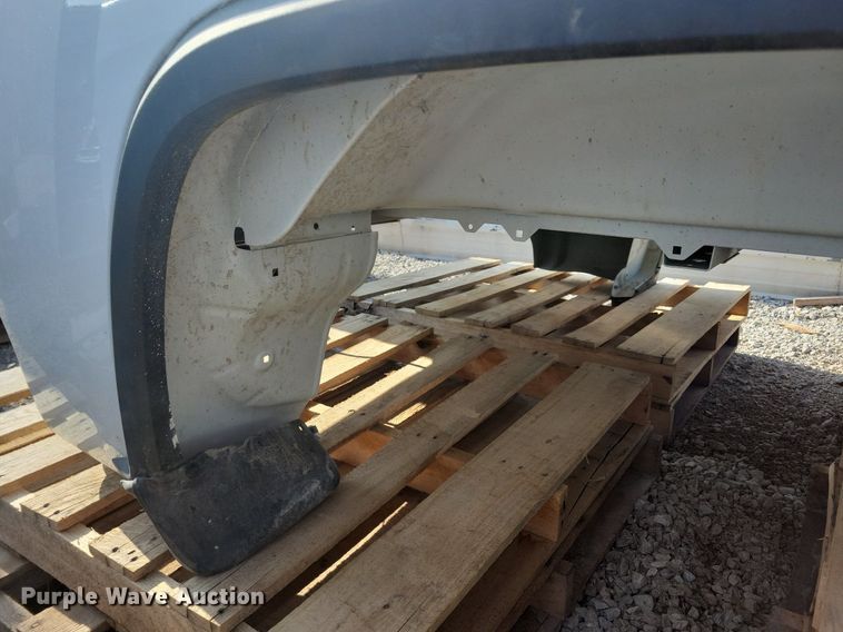 image for item KB9047 Chevrolet  Silverado HD pickup bed