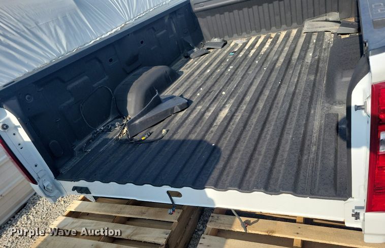 image for item KB9047 Chevrolet  Silverado HD pickup bed