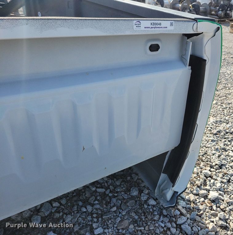 image for item KB9048 Chevrolet  Silverado pickup bed