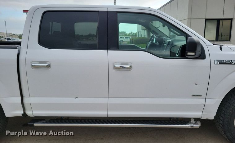 image for item KB9053 2017 Ford F150 Crew Cab pickup truck