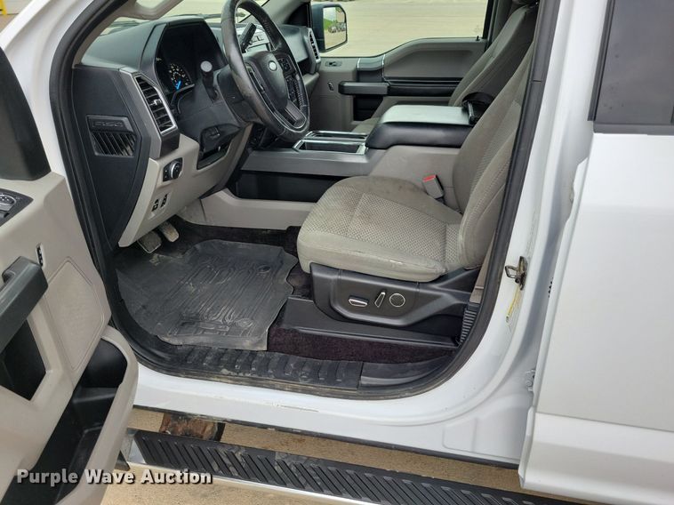 image for item KB9053 2017 Ford F150 Crew Cab pickup truck