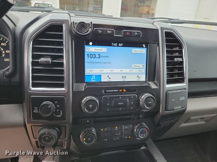 image for item KB9053 2017 Ford F150 Crew Cab pickup truck