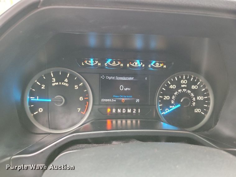 image for item KB9053 2017 Ford F150 Crew Cab pickup truck