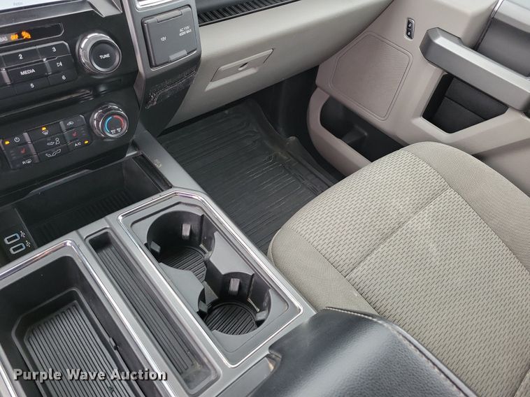 image for item KB9053 2017 Ford F150 Crew Cab pickup truck