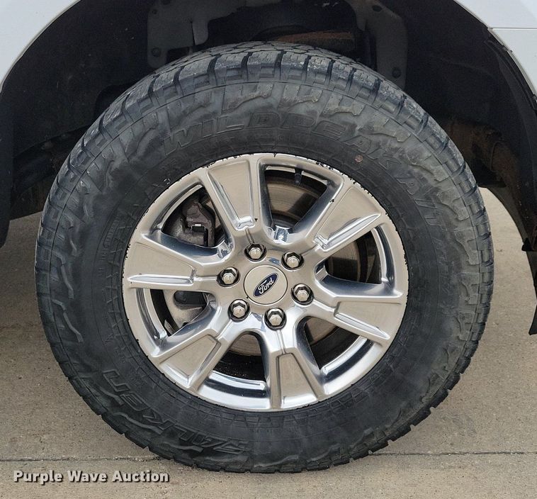 image for item KB9053 2017 Ford F150 Crew Cab pickup truck