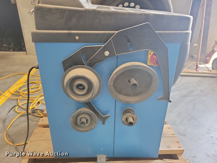 image for item KB9056 2019 Atlas WB-11 tire balancer