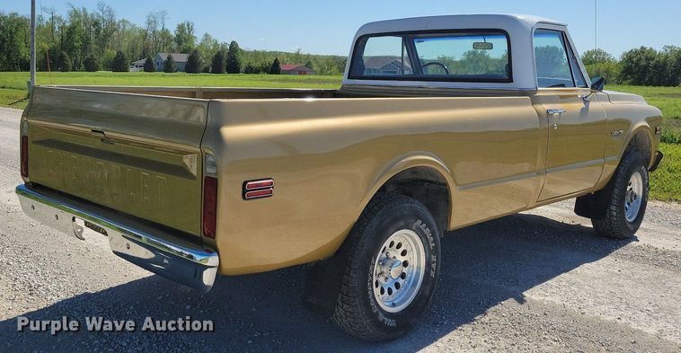 image for item KB9060 1970 Chevrolet  K10 pickup truck