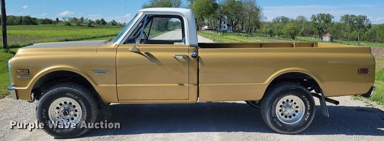 image for item KB9060 1970 Chevrolet  K10 pickup truck