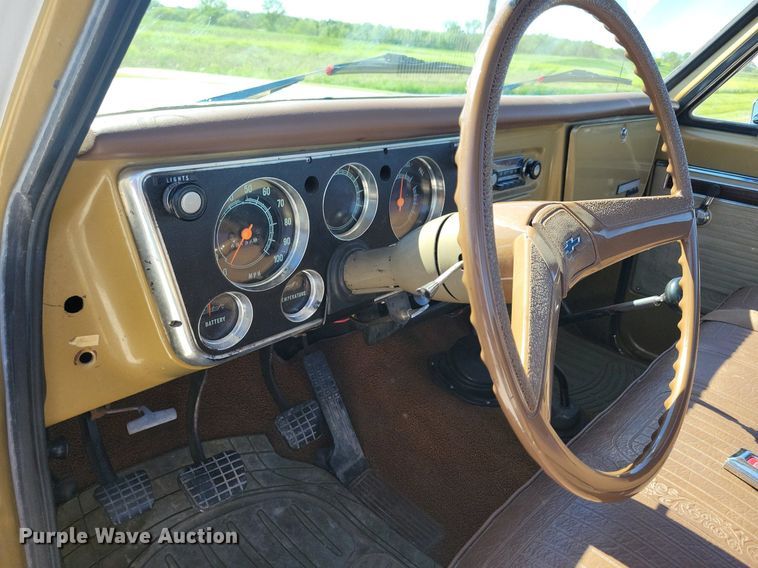 image for item KB9060 1970 Chevrolet  K10 pickup truck