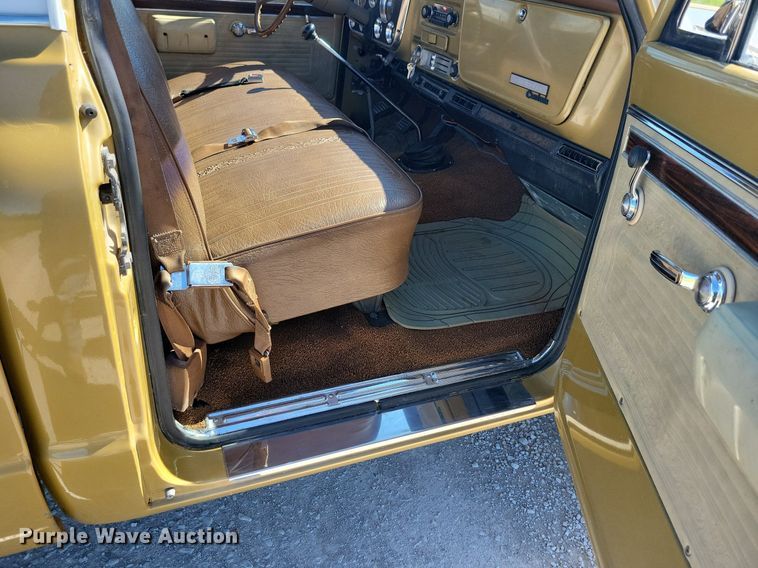 image for item KB9060 1970 Chevrolet  K10 pickup truck