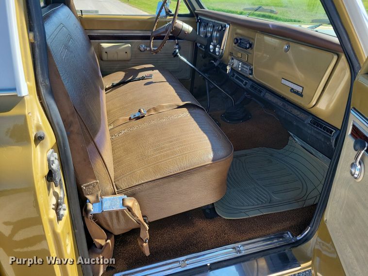 image for item KB9060 1970 Chevrolet  K10 pickup truck