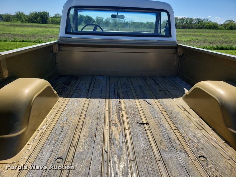 image for item KB9060 1970 Chevrolet  K10 pickup truck