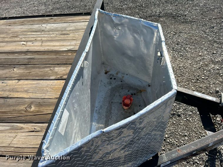 image for item KH9588 2016 Carry-On utility trailer